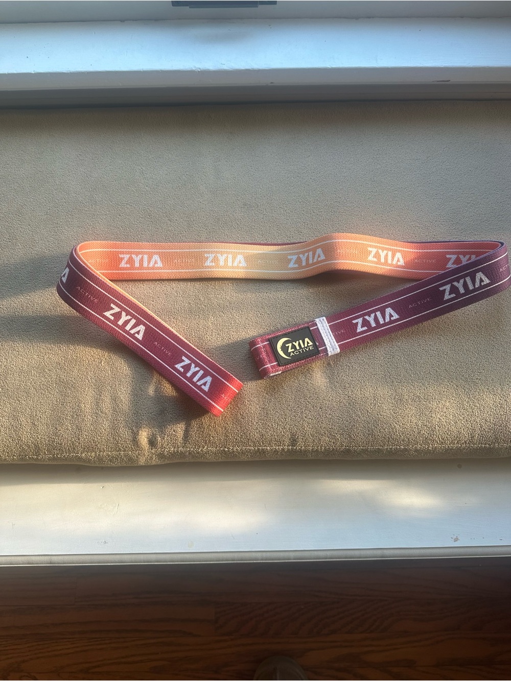Zyia Resistance Band - Pink to Coral to Maroon